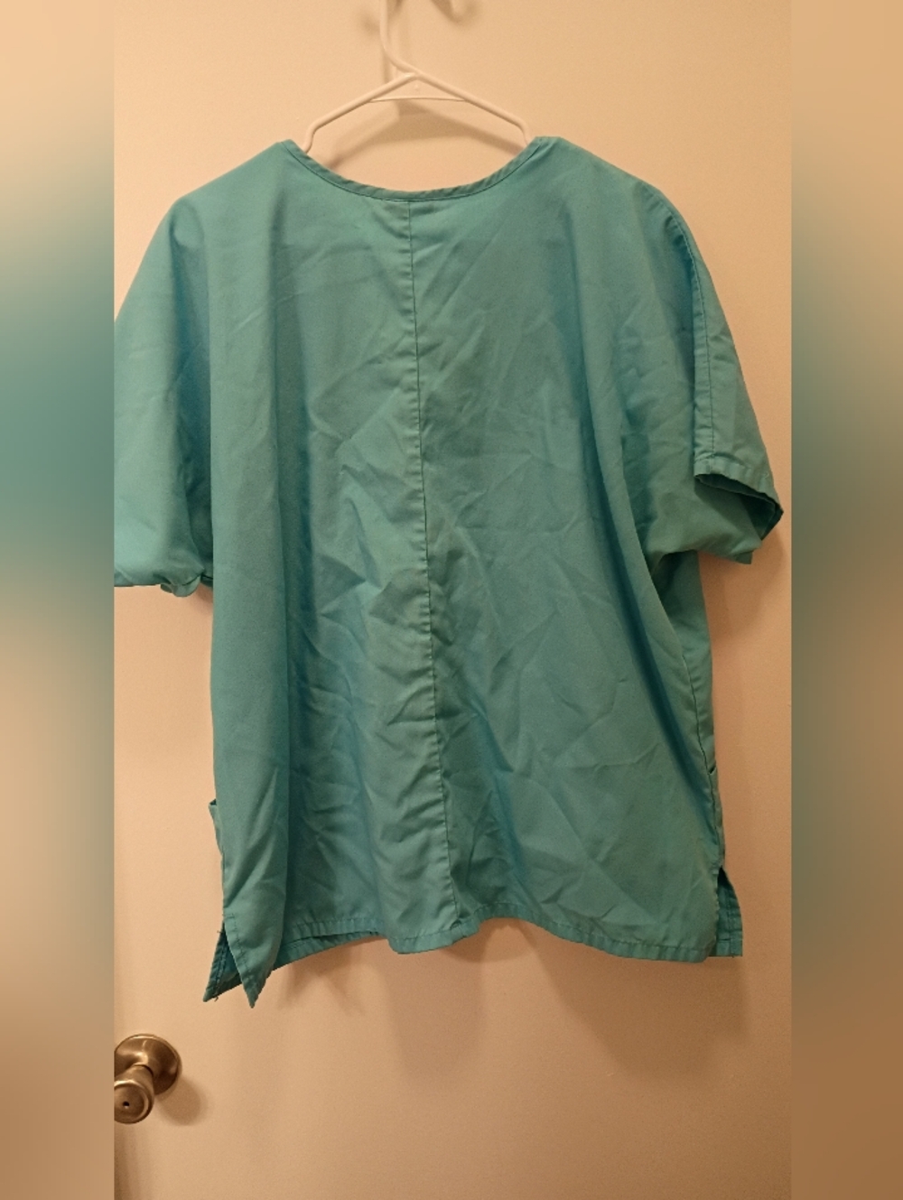 Scrub Top - Picture 2 of 3